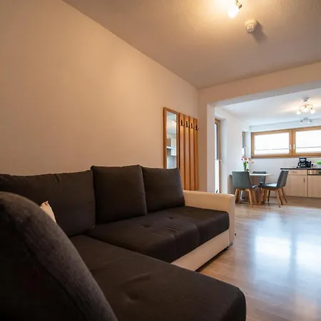 Appartamento Haus Raggl Landeck Esterno foto