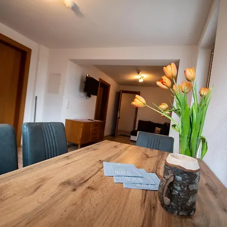 Appartamento Haus Raggl Landeck Esterno foto